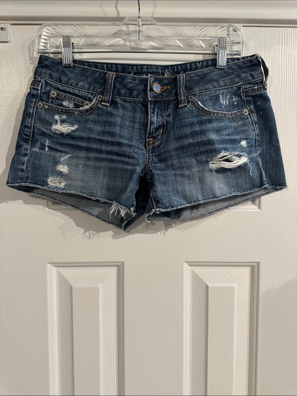 Y2K 2000s American Eagle Low Rise Denim Shorts Distressed Women’s 4